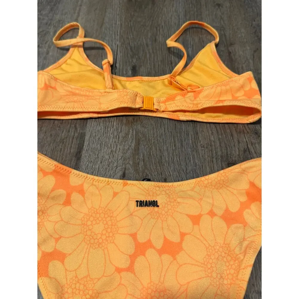 Traingl Swimwear Women’s Bikini Set Size Small